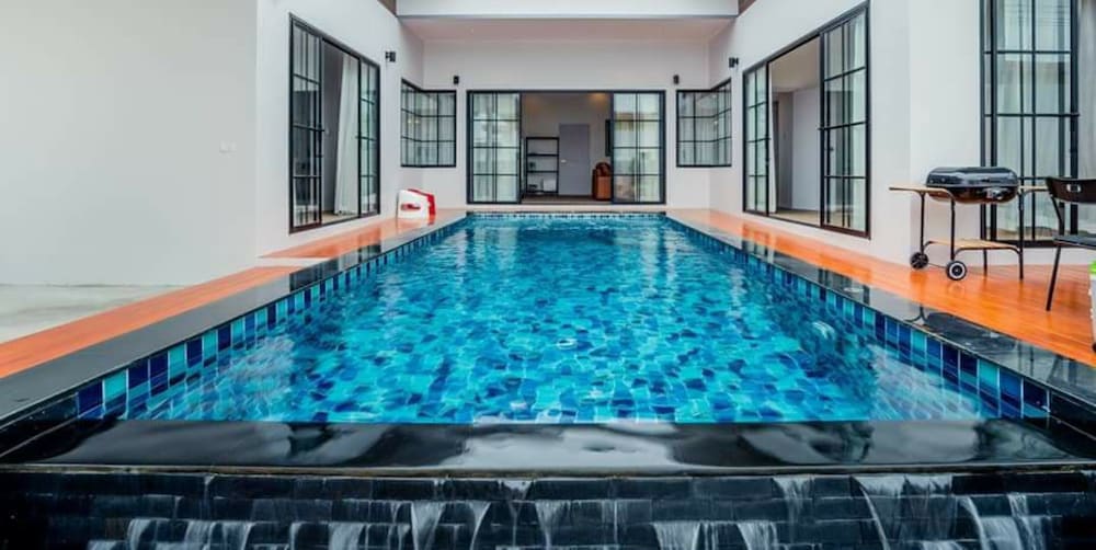 J Pool Villa Huahin 15/17
