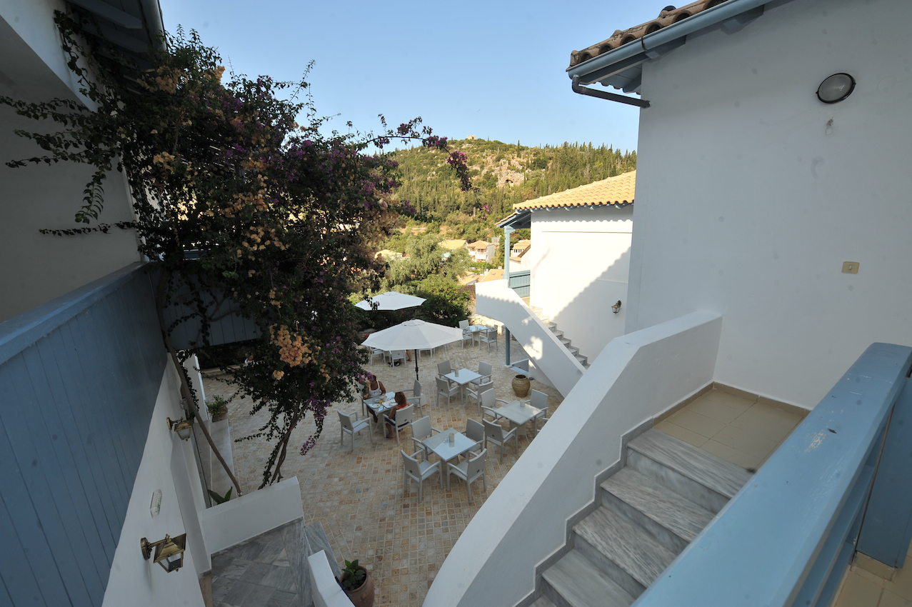 Agios Nikitas 18/19