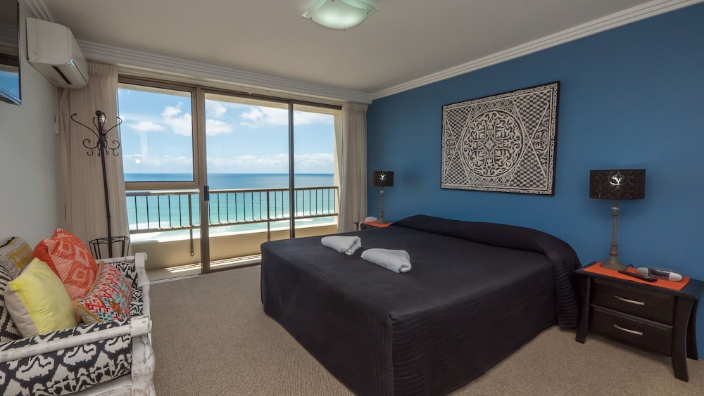 Norfolk Luxury Beachfront Apartments 55/74