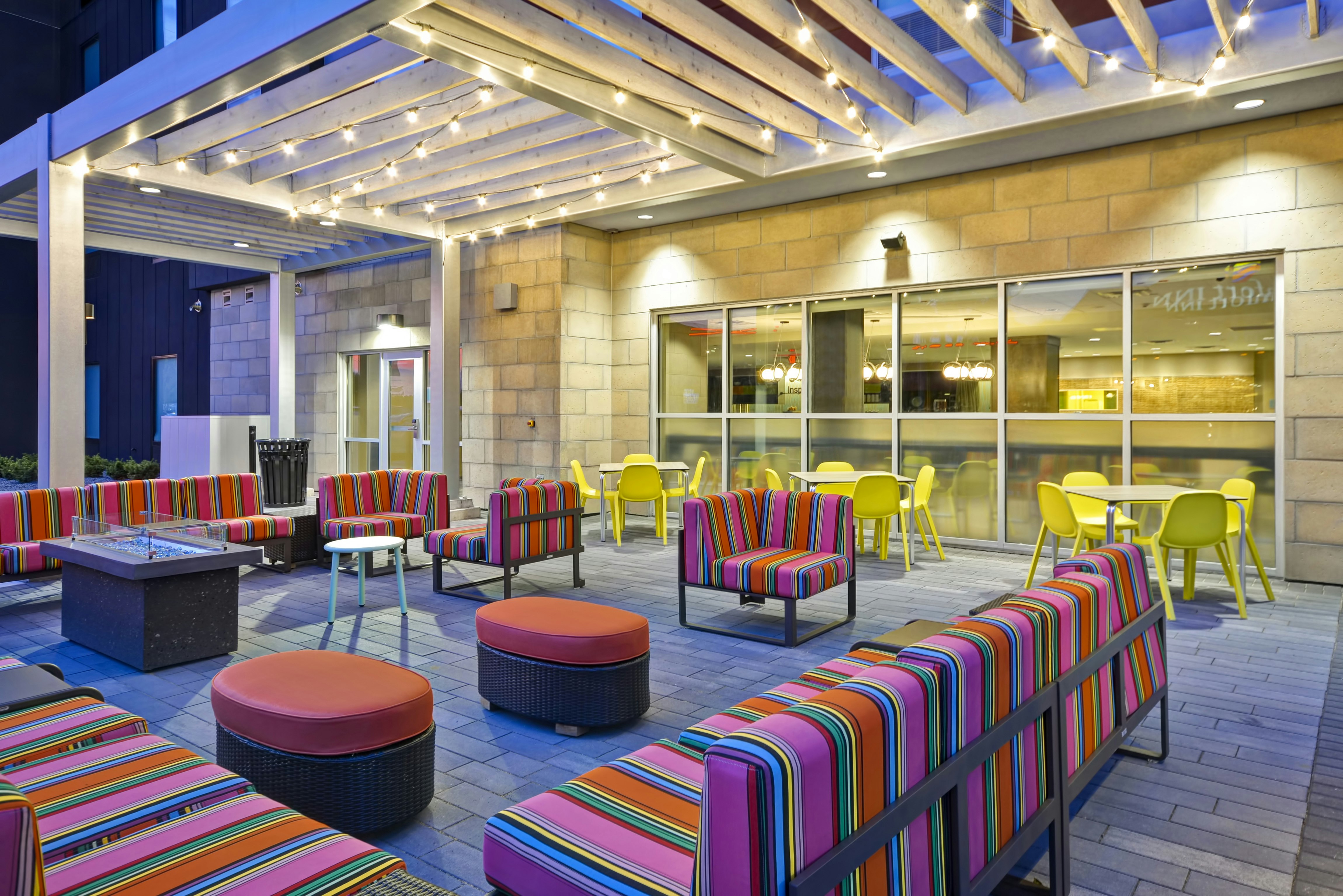 Home2 Suites By Hilton Plymouth Minneapolis 33/57