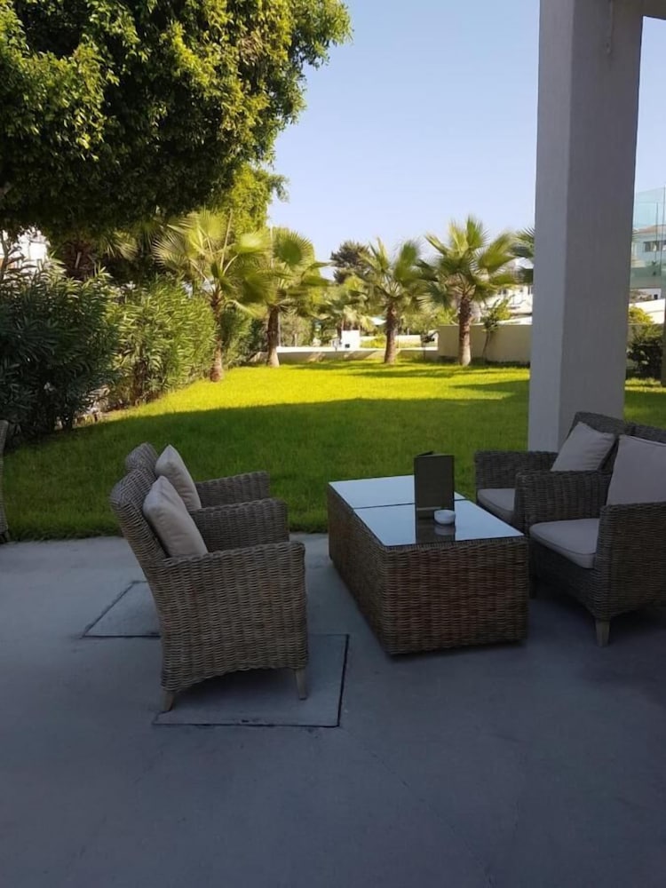 Gold Lagoon Kosher Hotel 17/20