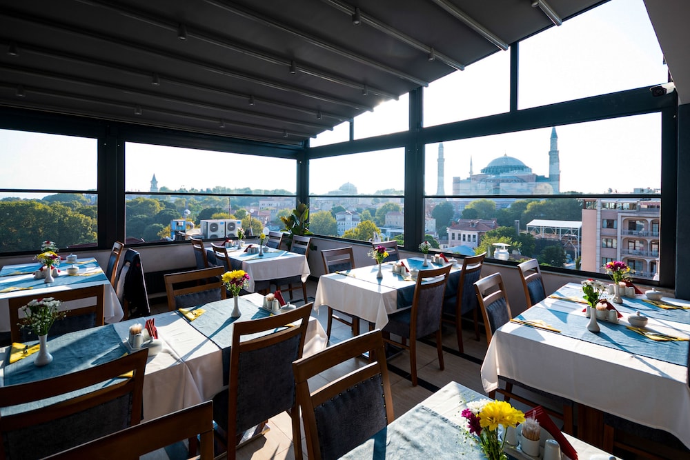 Antusa Design Hotel and Spa 50/65