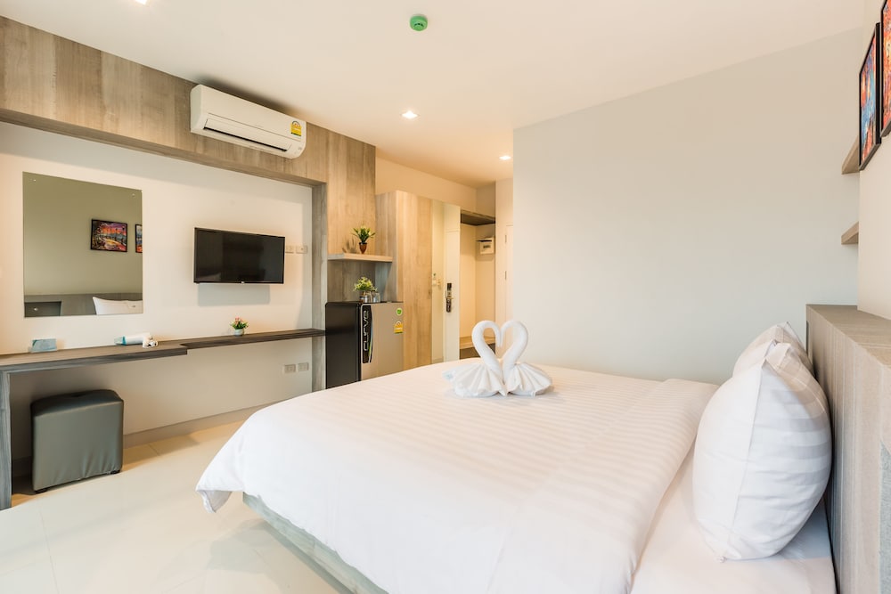 Evergreen Suite Hotel 17/54