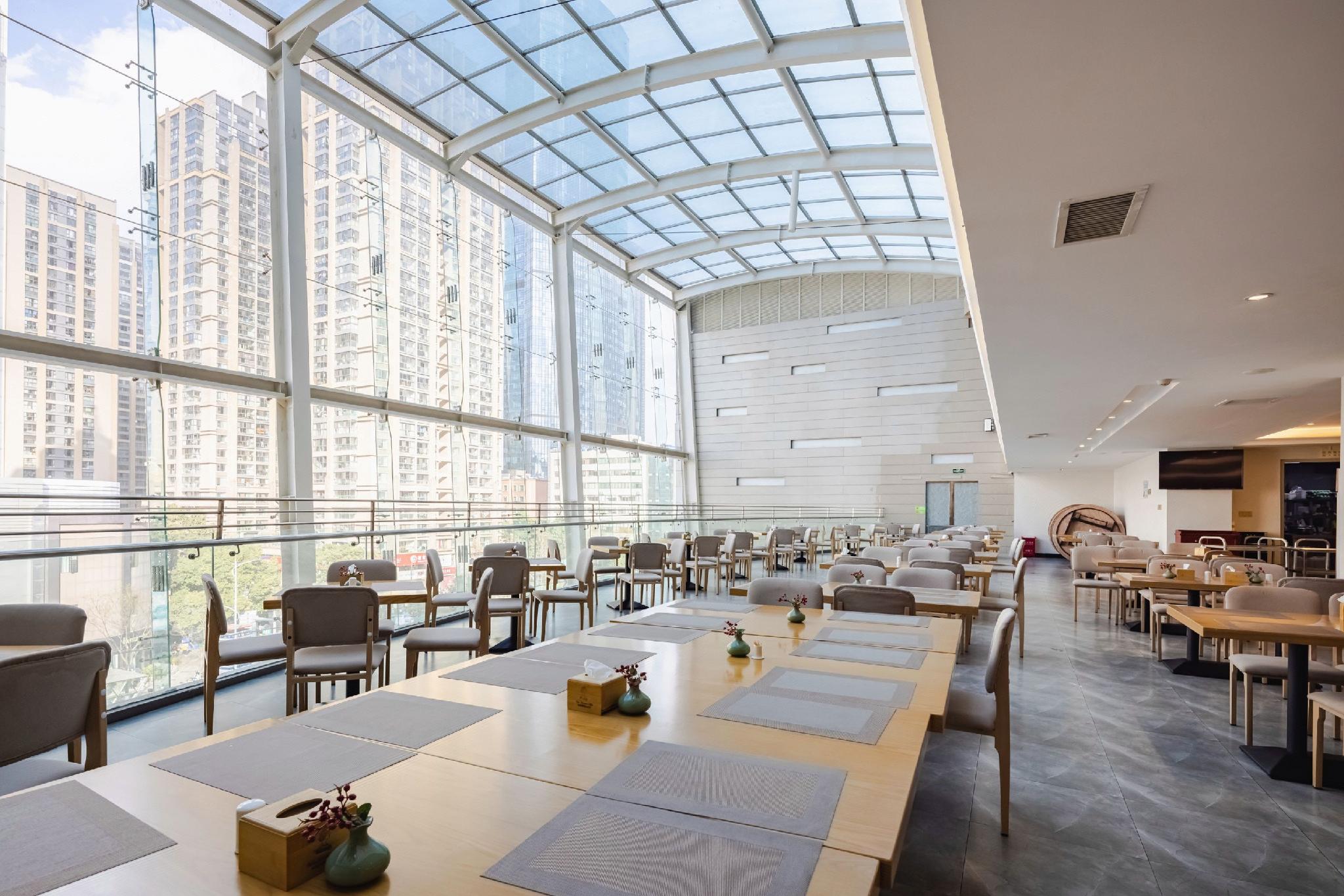 Venus International Hotel (Kunming Tongde Plaza) 43/60