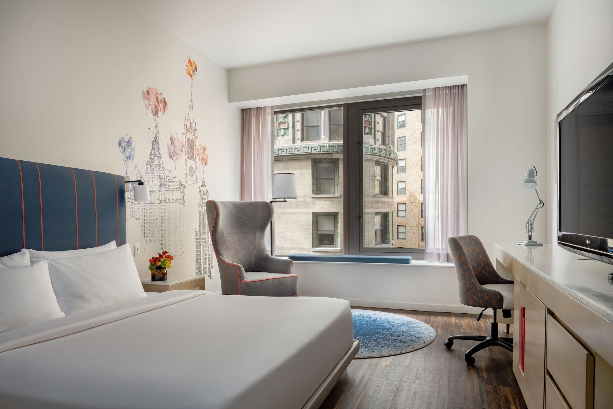 ROOM, KING BED