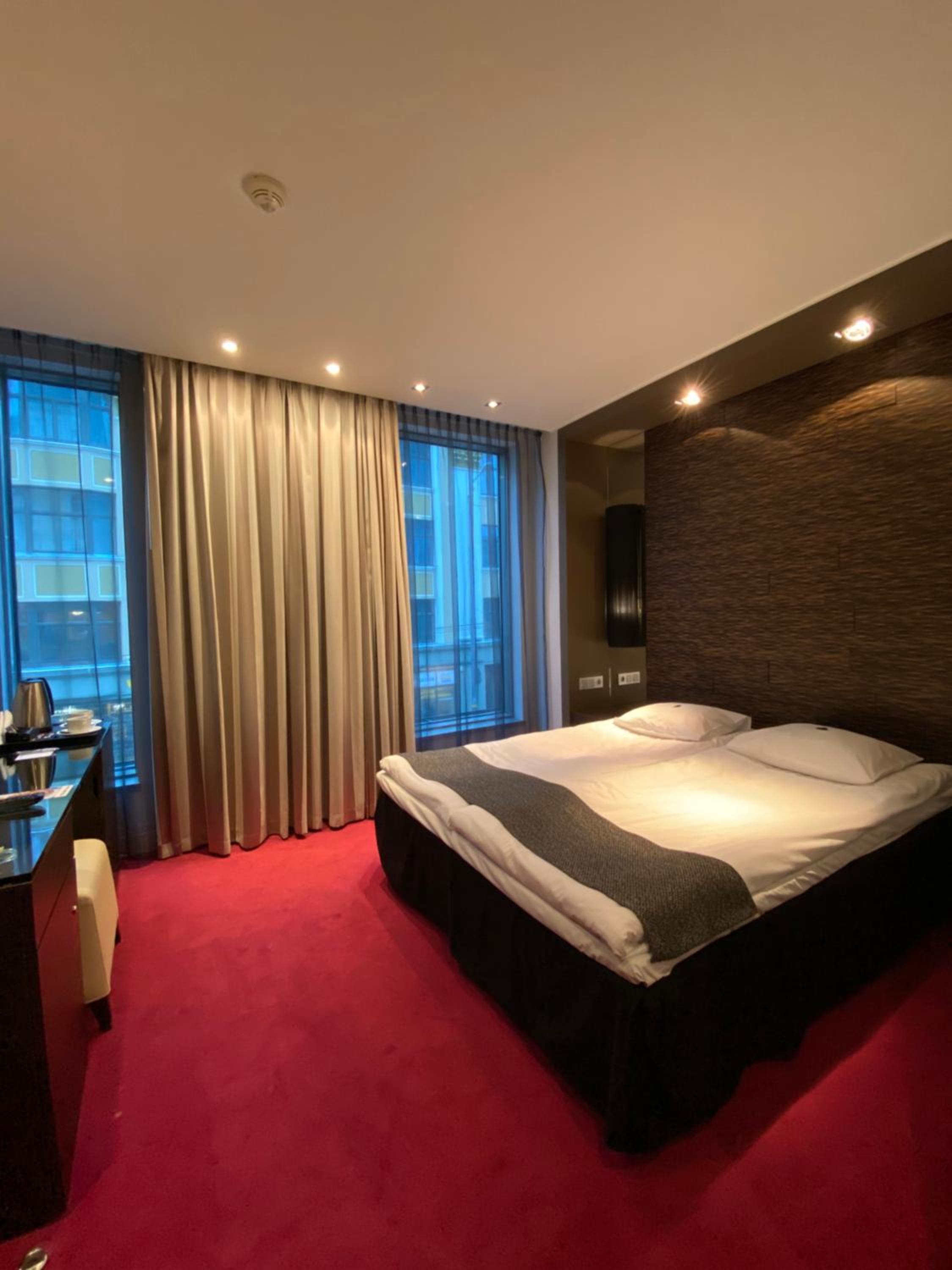 Standard, Double Bed