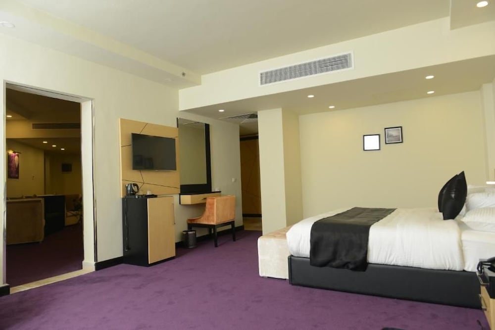 Eastern Al Montazah Hotel 25/66