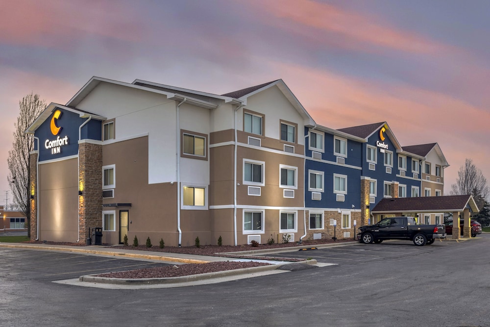 Comfort Inn Racine - Mount Pleasant 3/46