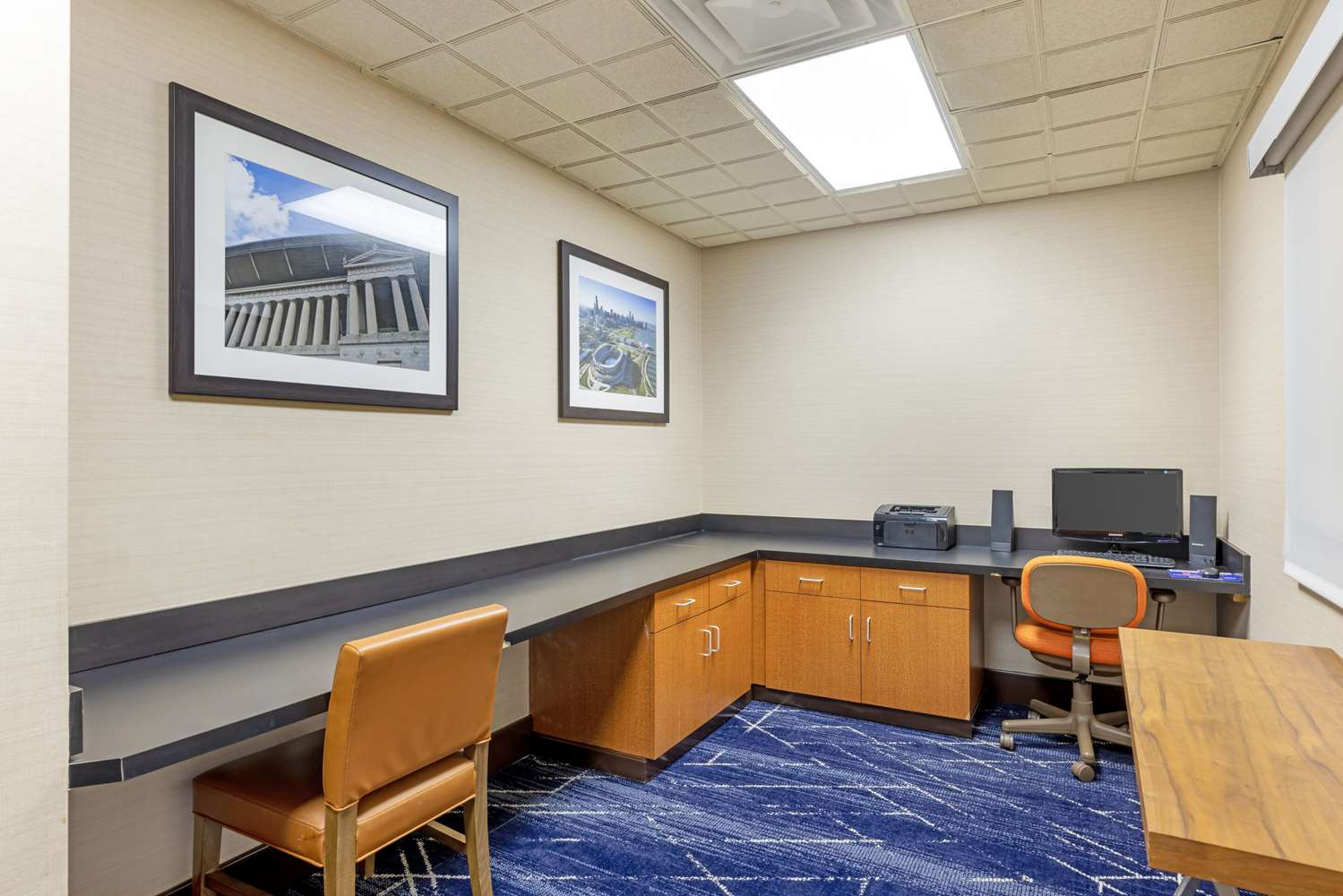 Comfort Inn & Suites Arlington Heights - Schaumburg 11/16