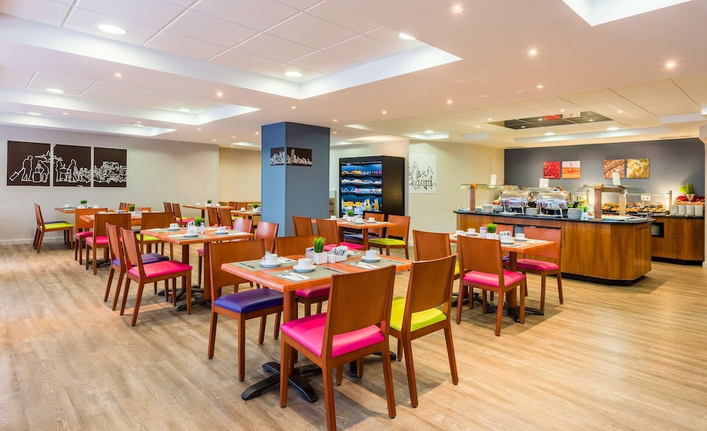 Madrid Centro Affiliated by Melia 36/47