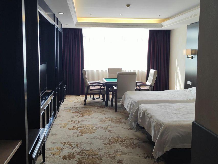 Mahjong, Deluxe, 2 Double Beds