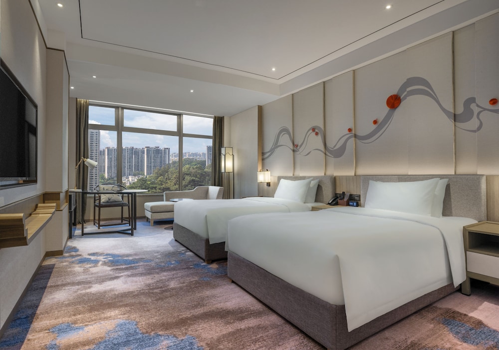 DELUXE, TWIN BEDS
