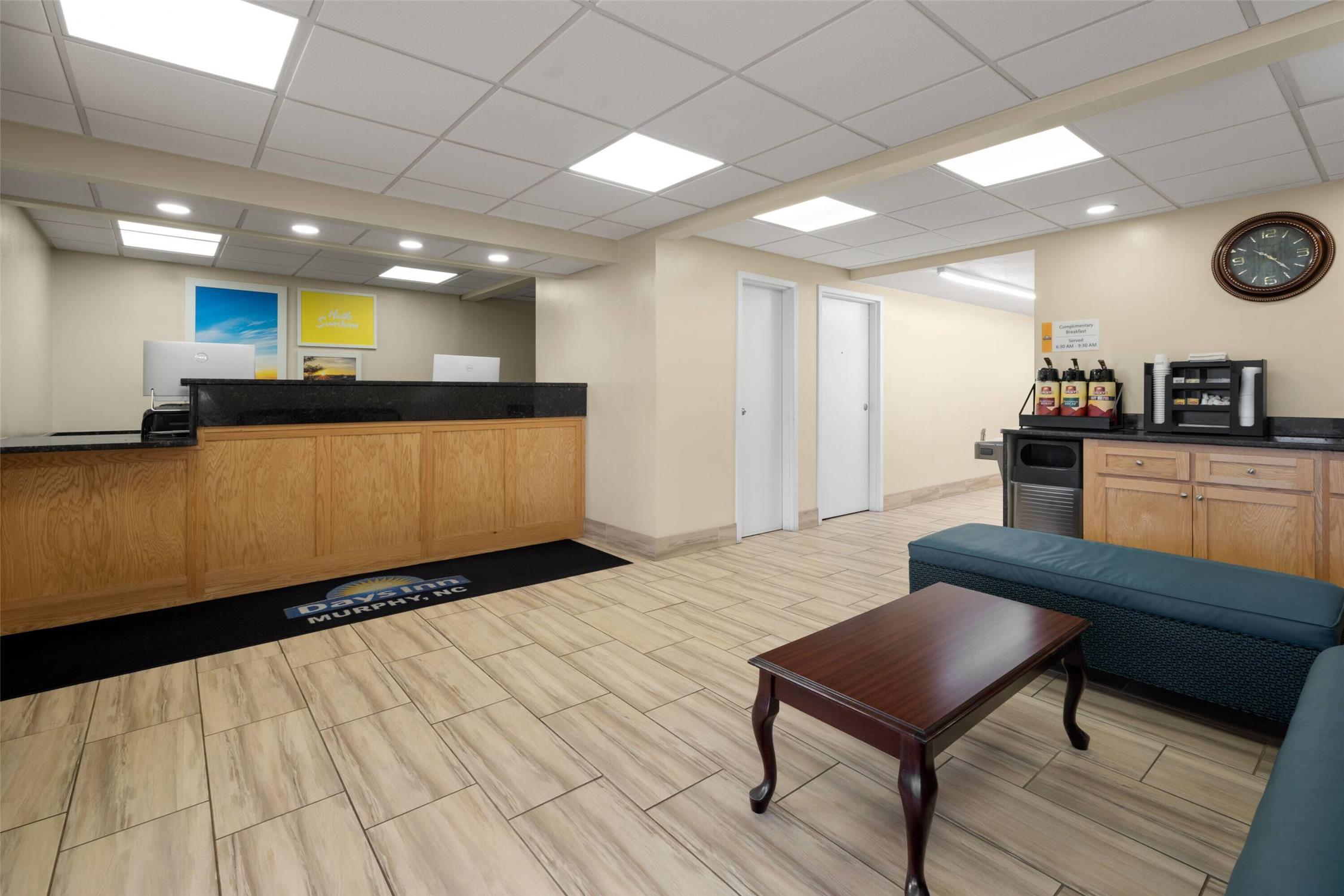 Days Inn by Wyndham Murphy 14/45
