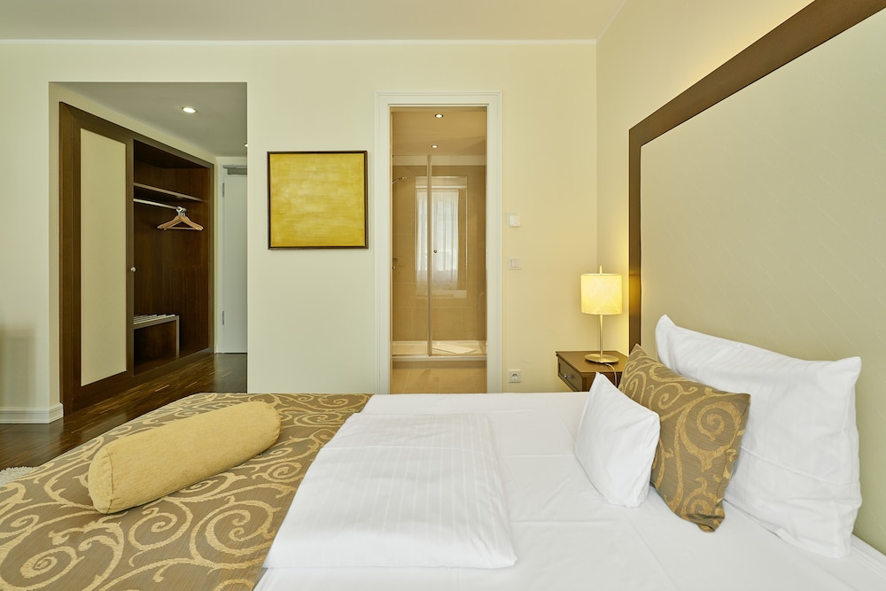 Hotel Elbresidenz an der Therme Bad Schandau 21/76