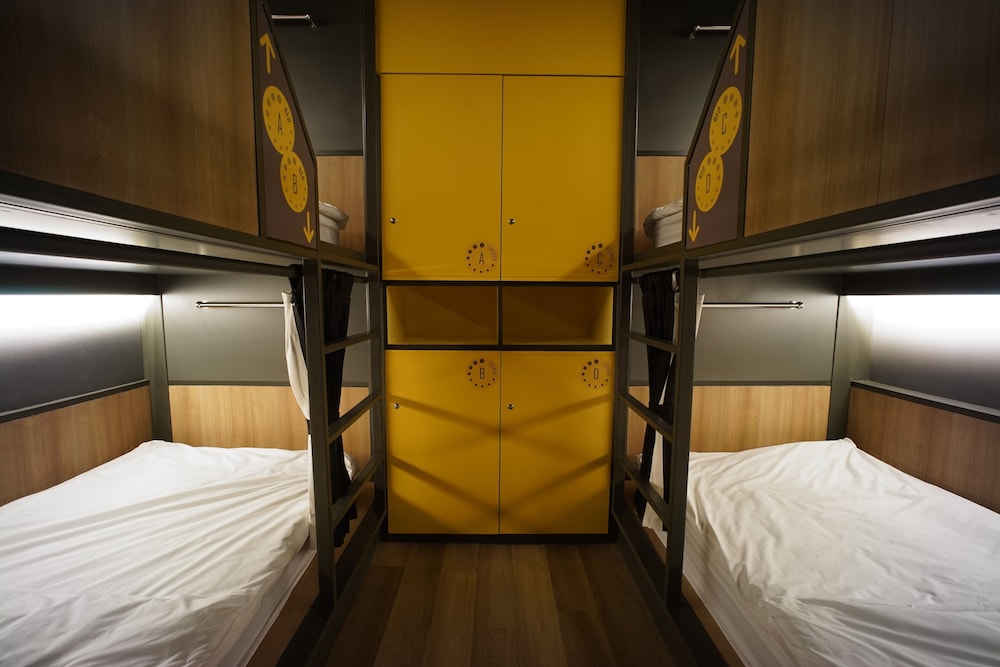 Brb Hostel Bangkok Silom 23/53