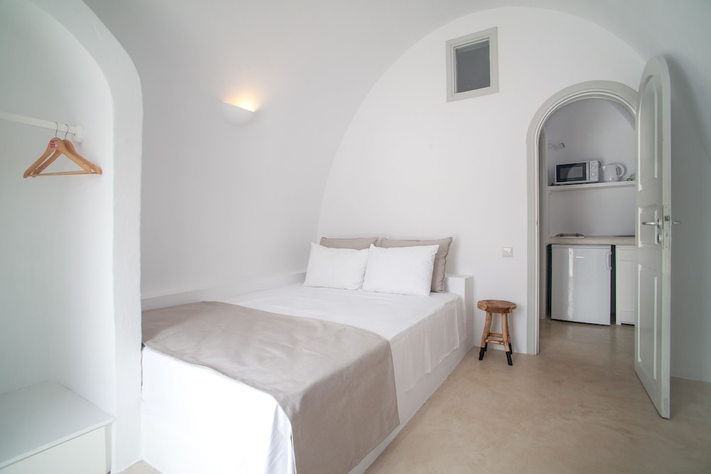 2 BEDROOMS, SUPERIOR, SUITE, OUTDOOR JETTED TUB, JETTED TUB