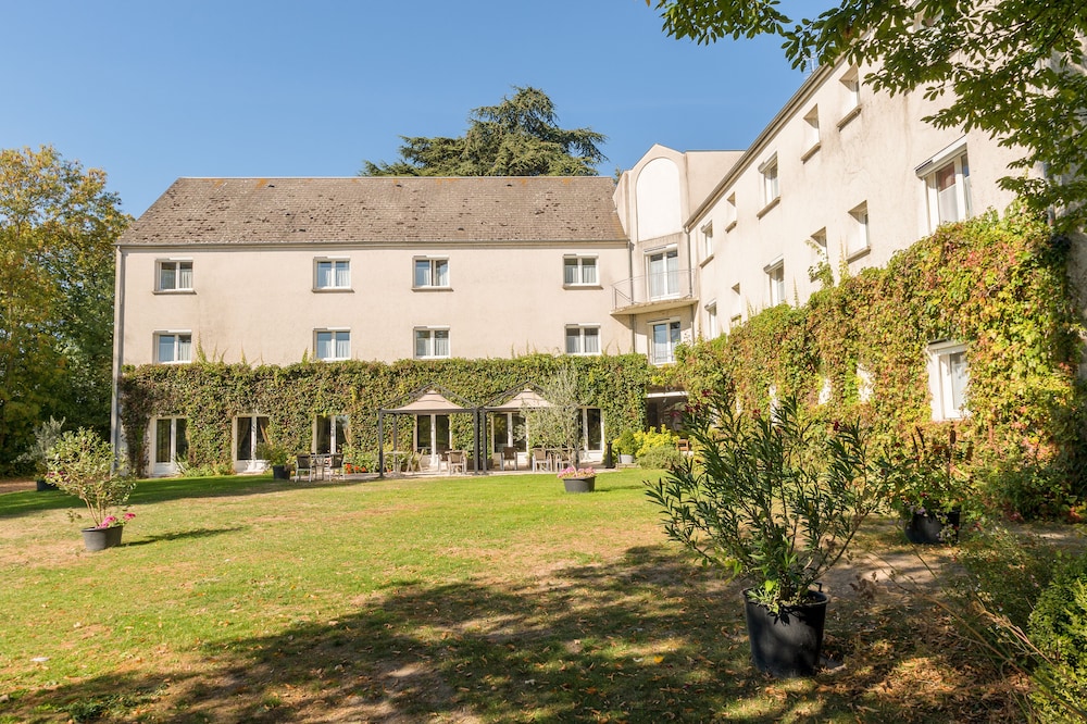 Orleans Parc Hotel 69/73