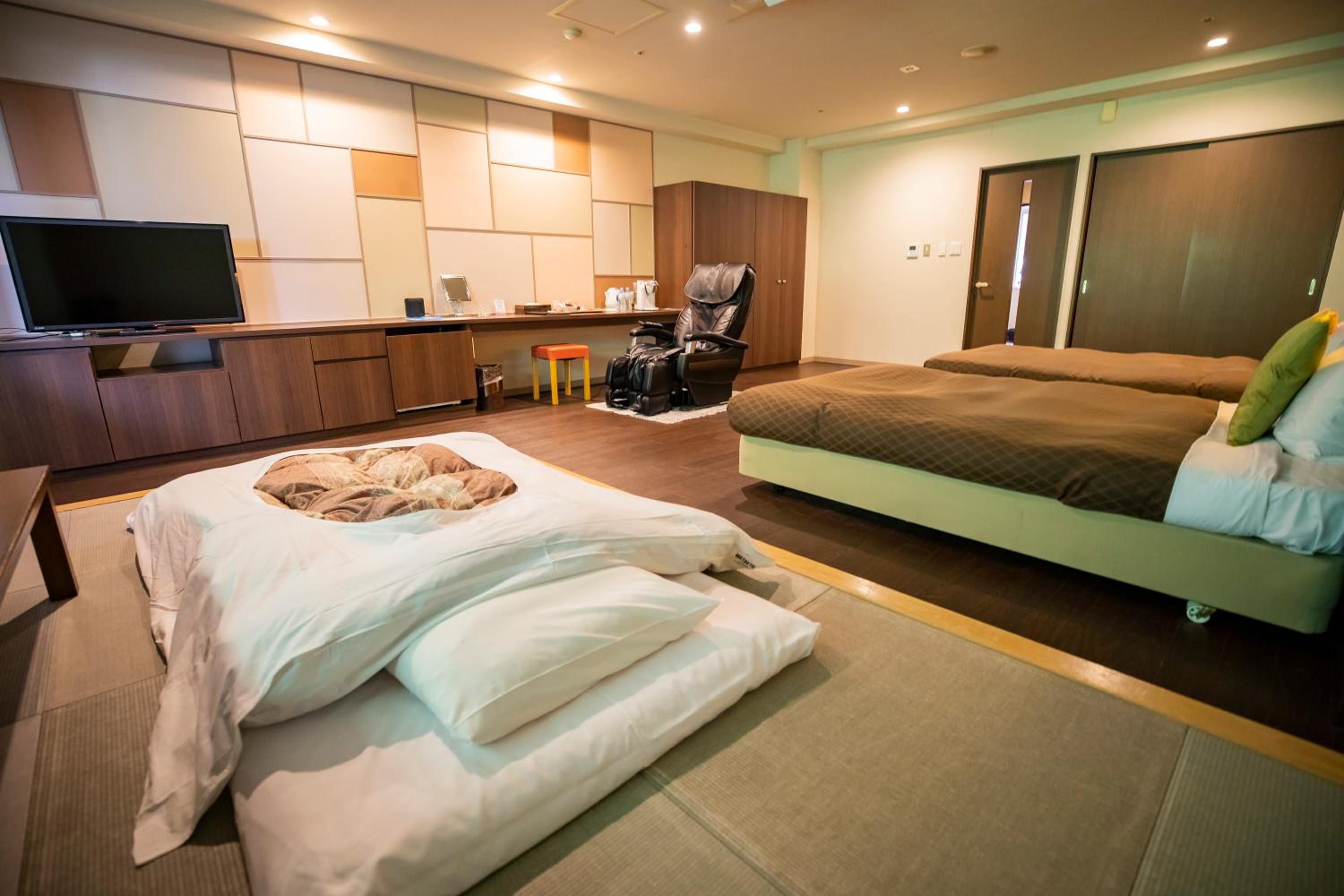 Japanese Western, Outdoor Bath، Otaru Asari Classe Hotel 2/4