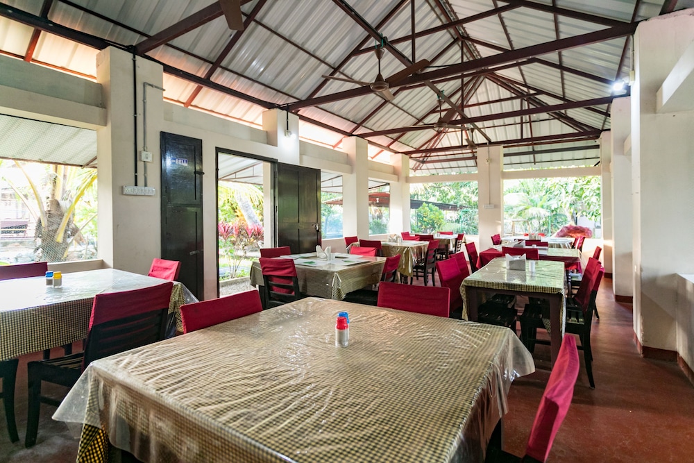 Illikkalam Lakeside Cottages 46/66