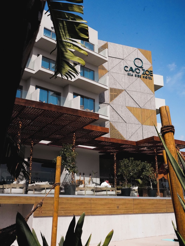 Cavo Zoe Seaside 4/49
