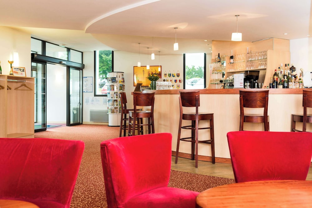 Brit Hotel Rennes Cesson - Le Floreal 47/66