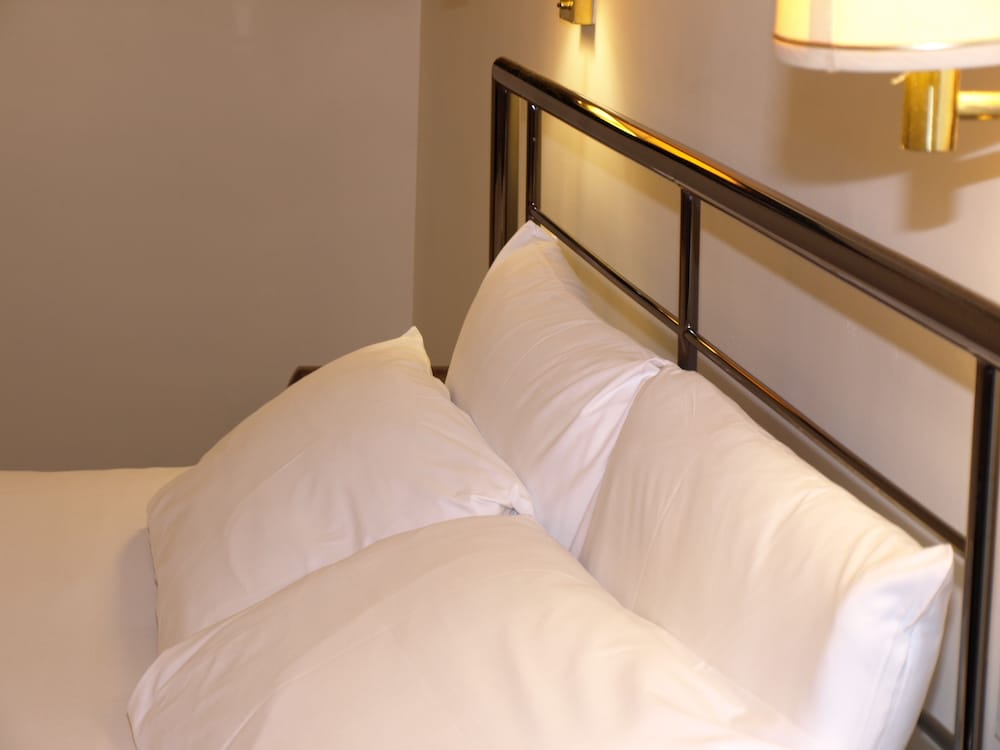 247Hotel.com 28/65