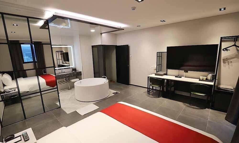 Dongducheon Hotel The Gray 22/29