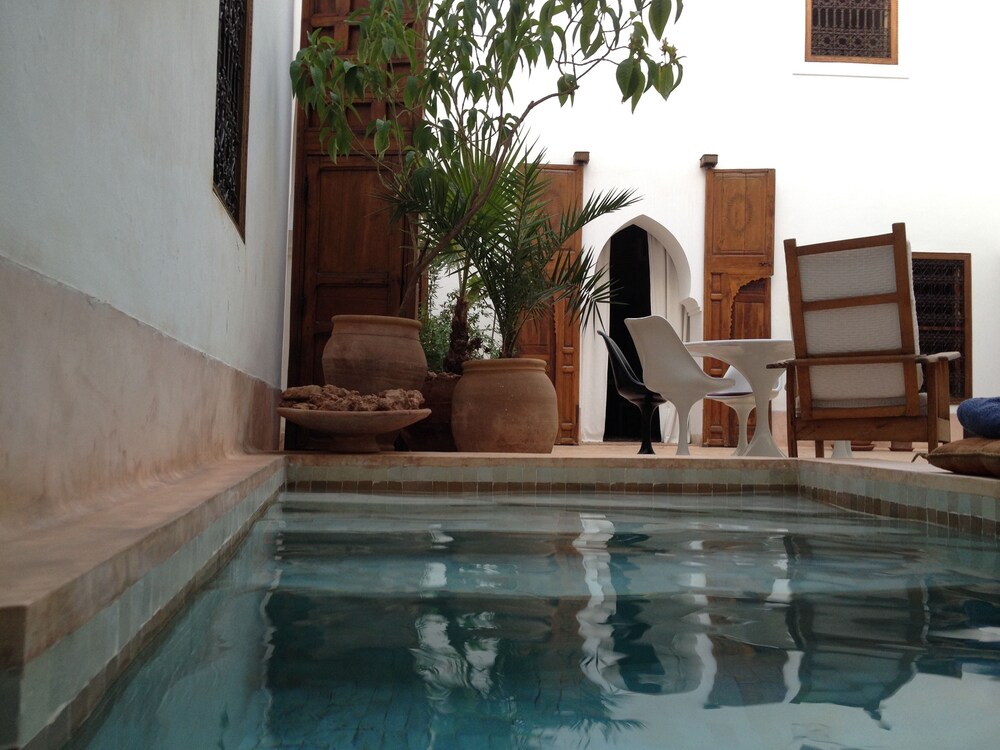 Riad Up 39/47