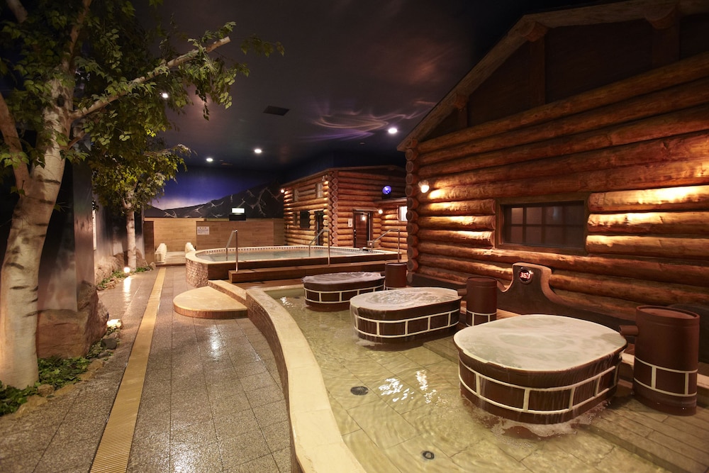 Spa World 23/50