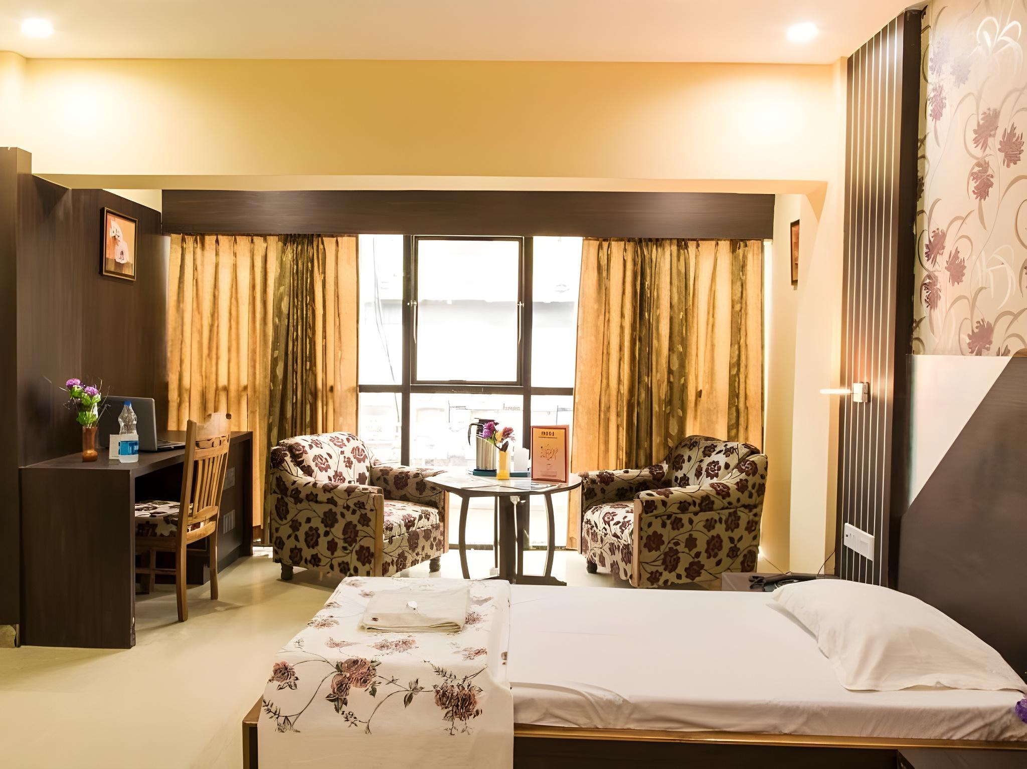 HOTEL RICHI 5/8
