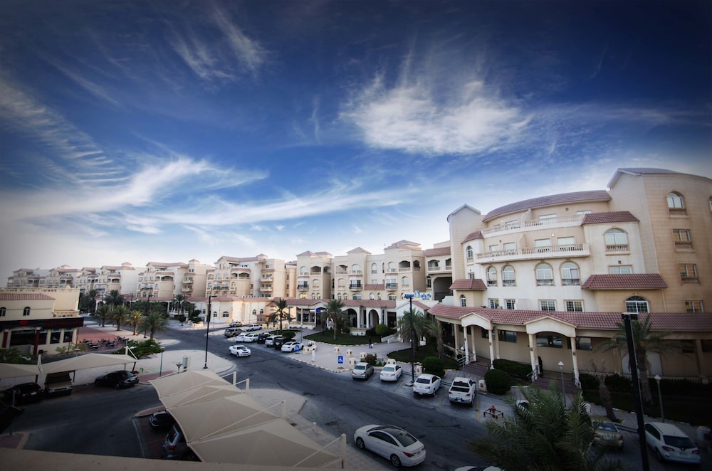 فندق كران(Karan Sharq for Hotel Apartments Company) 67/67
