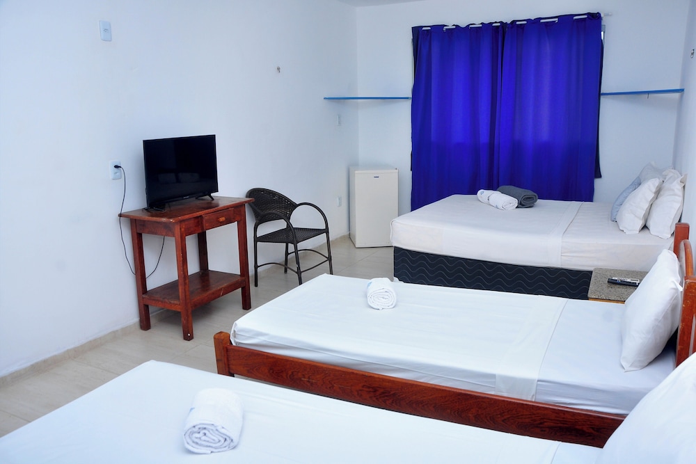 Master, Suite, Quadruple, Double and Twin Beds، La Suite Praia 9/10