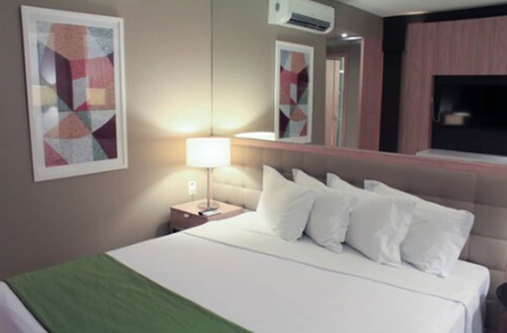 Esuites Savassi Toscanini 27/69