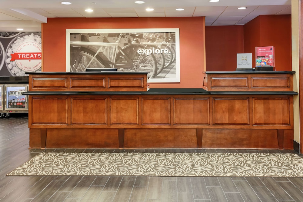 Hampton Inn & Suites Tallahassee I-10 7/48