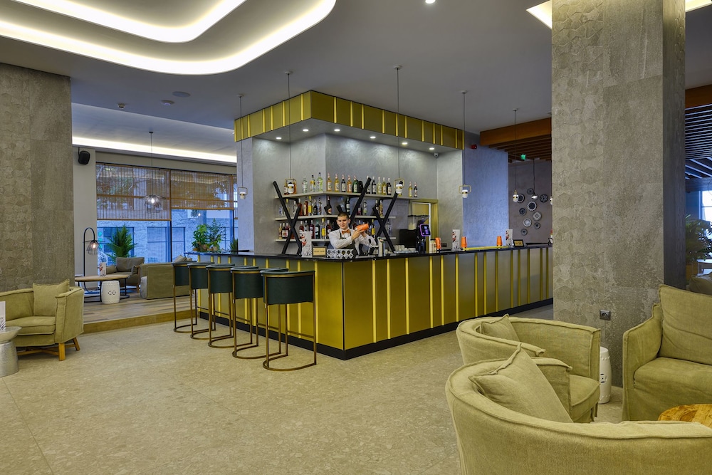 Grifid Hotel Vistamar 6/50