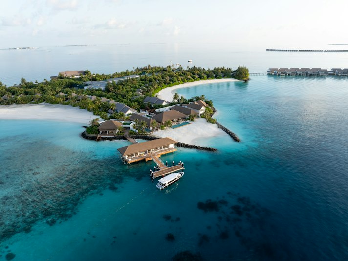Hilton Maldives Amingiri Resort and Spa 57/72