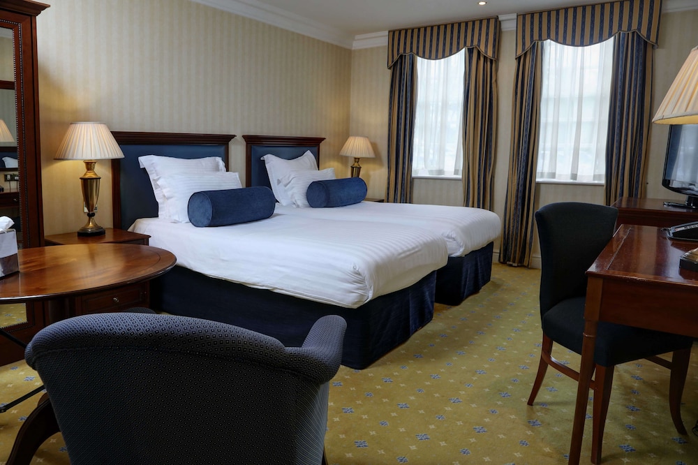 Manor Hotel Solihull, BW Signature Collection 15/36