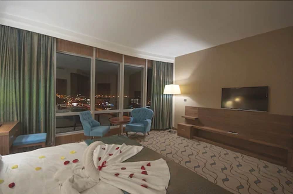 Margi Hotel 13/45
