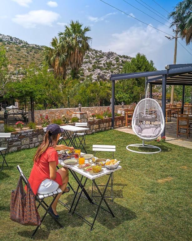 Green Heaven Boutique Hotel 11/16