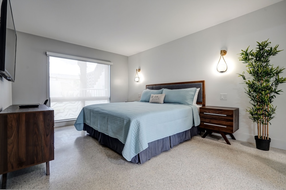 Ocean Villas of Deerfield 22/68