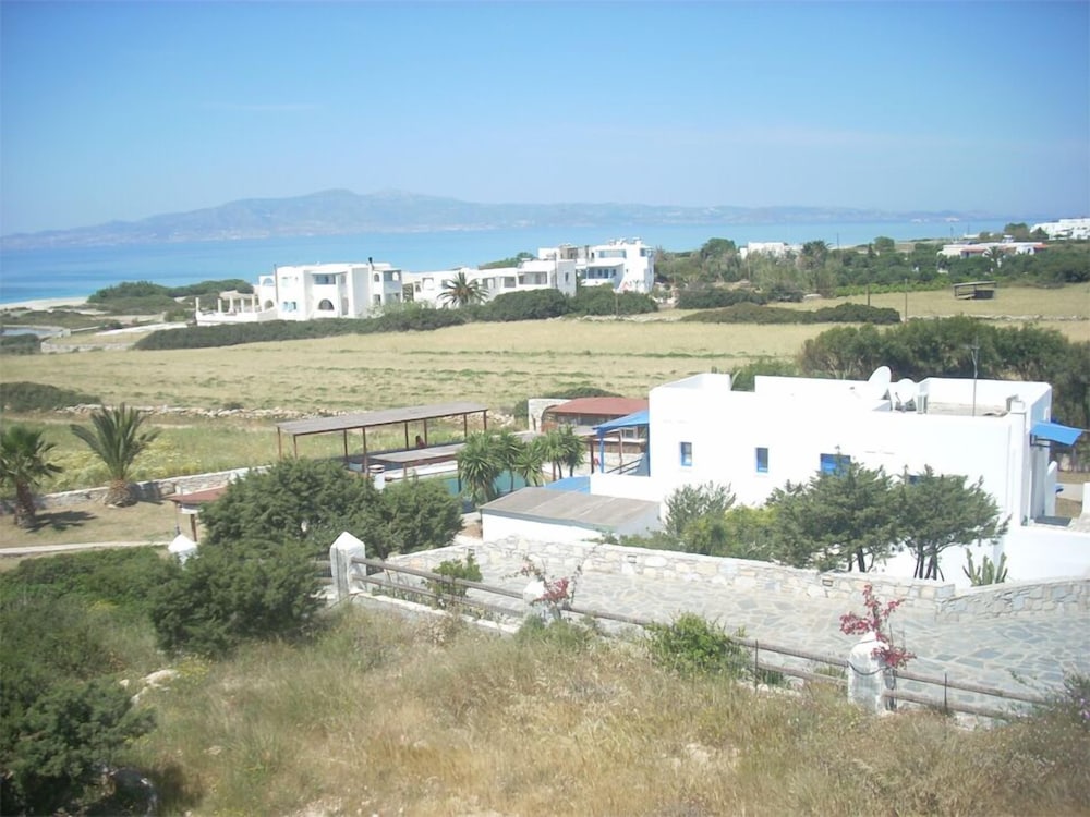 Aeraki Studios And Apartments 30/50