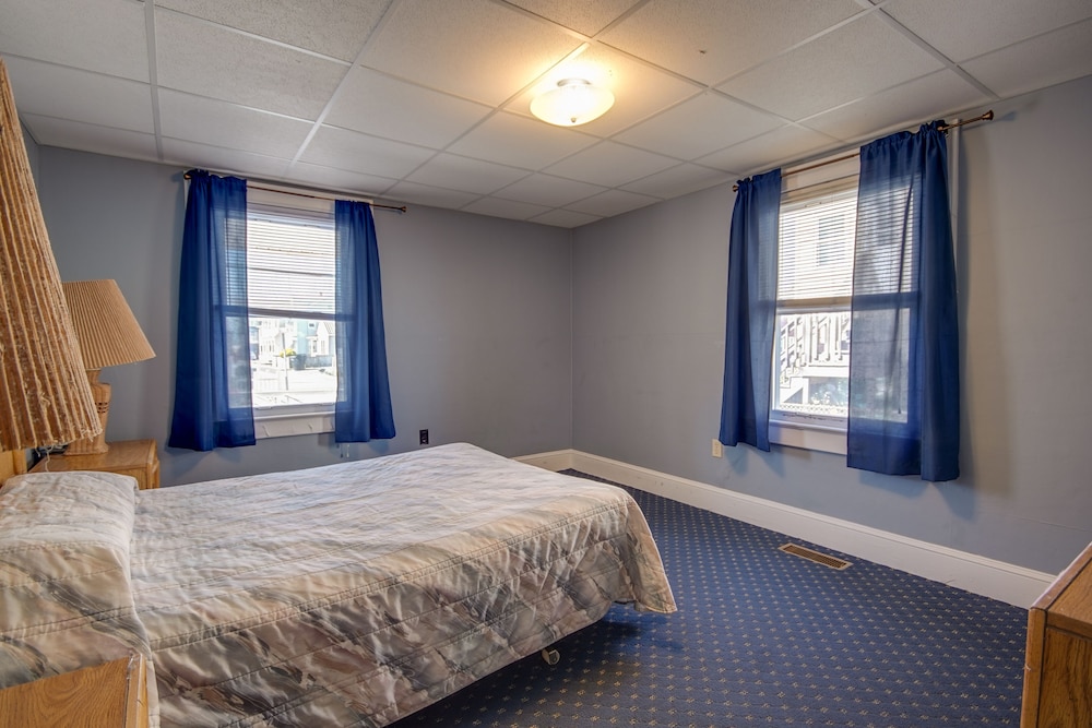 Majestic Hotel & Apartments 16/50