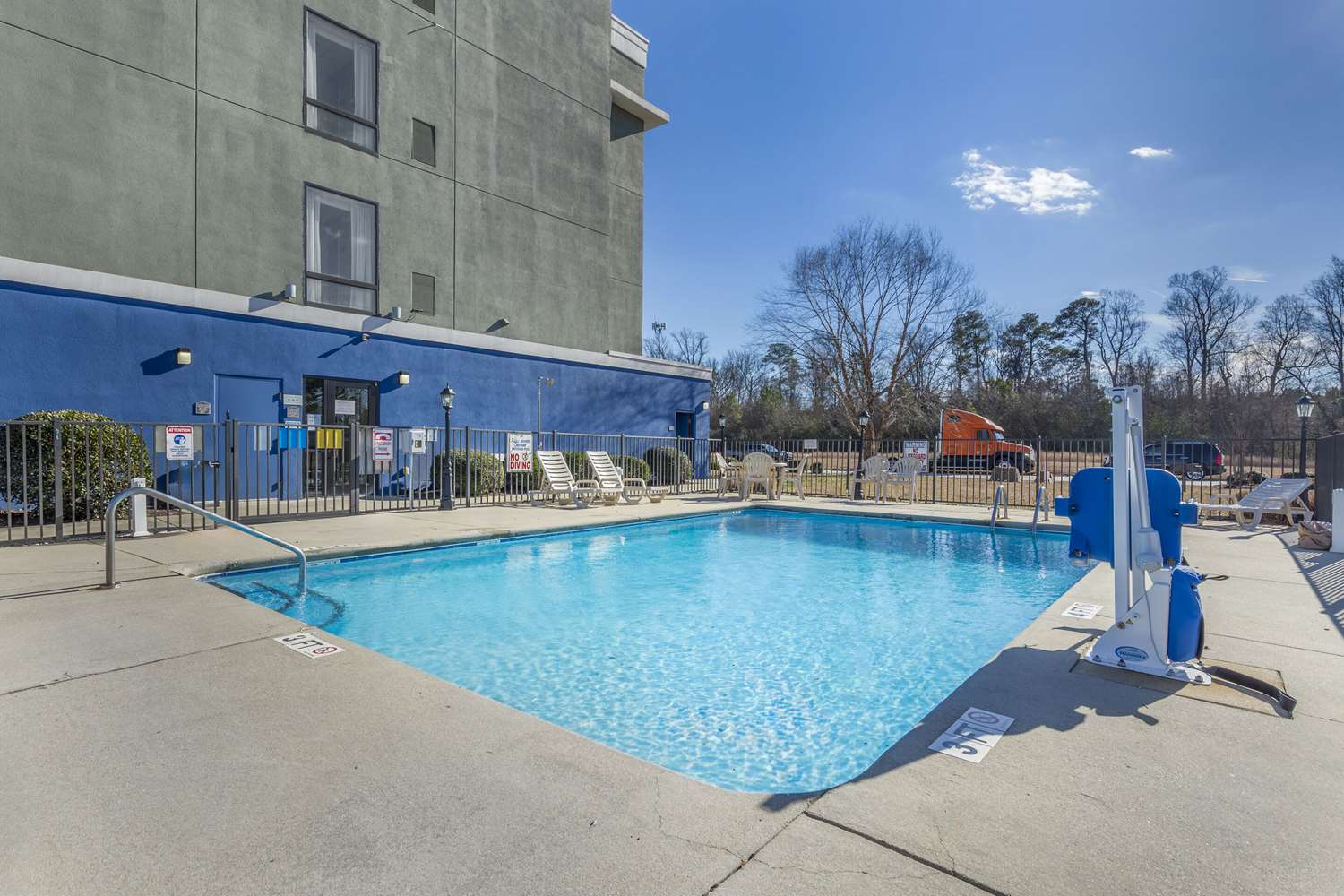 Comfort Suites Wilson I-95 30/30