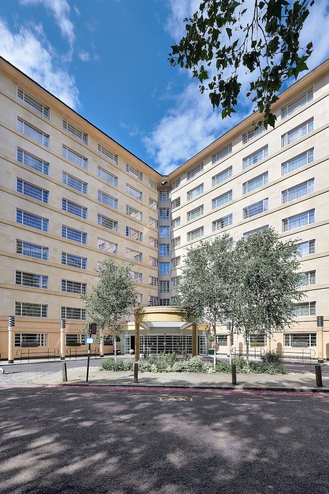 Melia White House 77/80