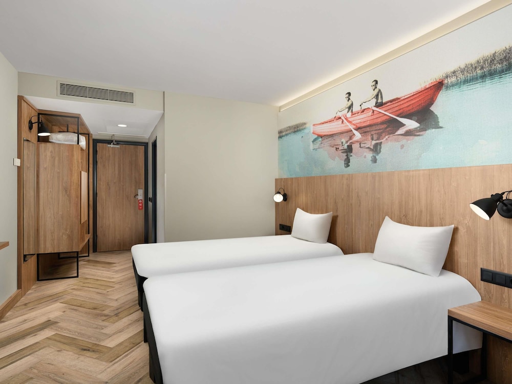 SUPERIOR, TWIN BEDS