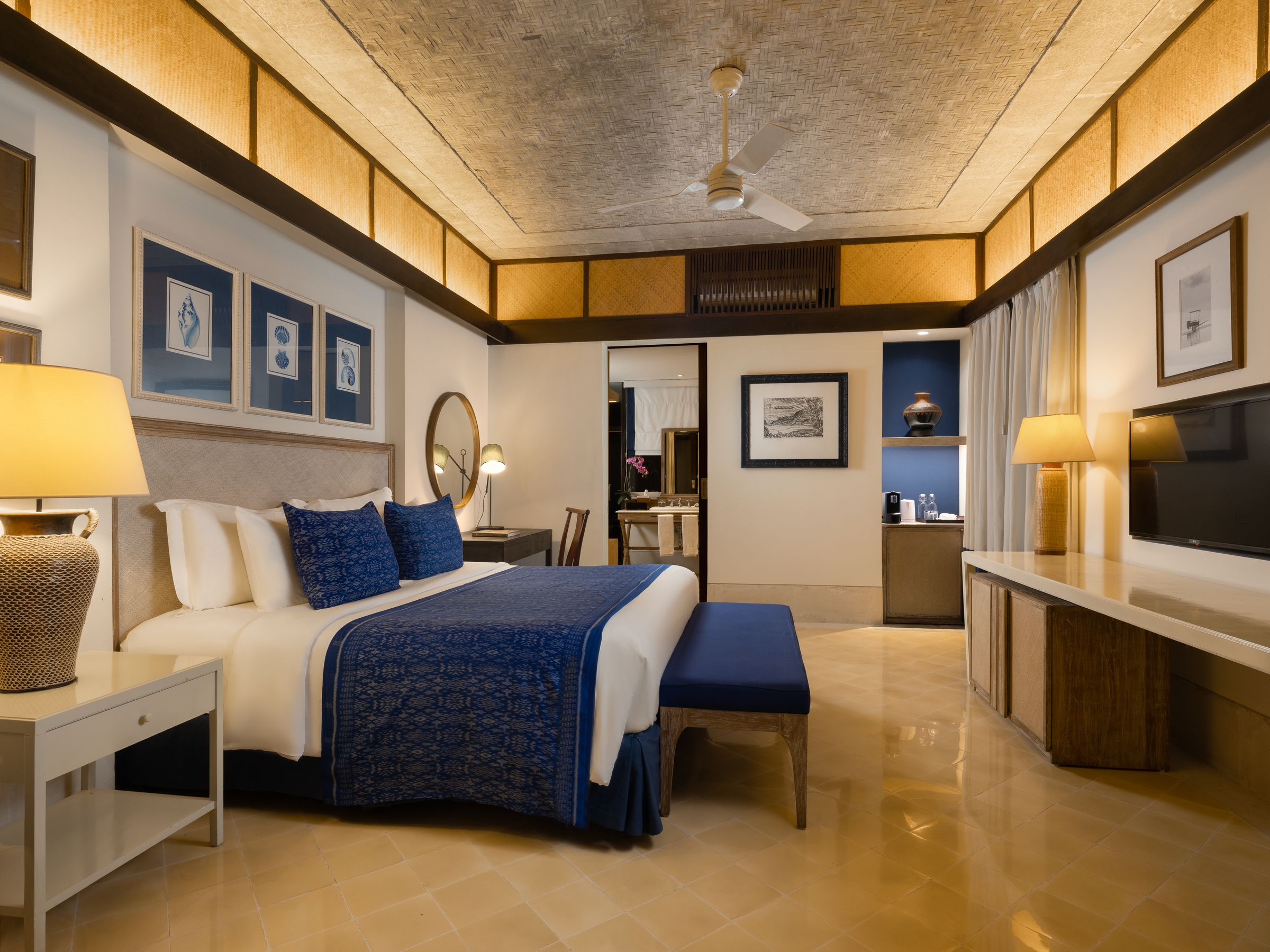 Suite, King Bed, Sudamala Resorts Senggigi 2/4