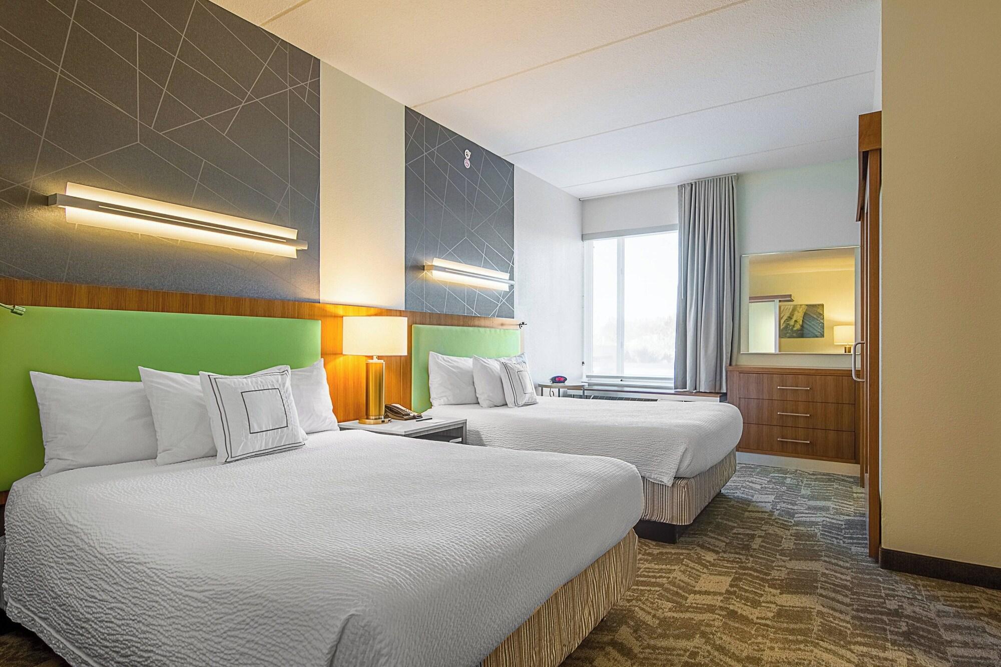 Suite, Multiple Beds