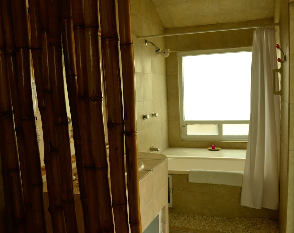 Bon Jesus Hotel 47/50