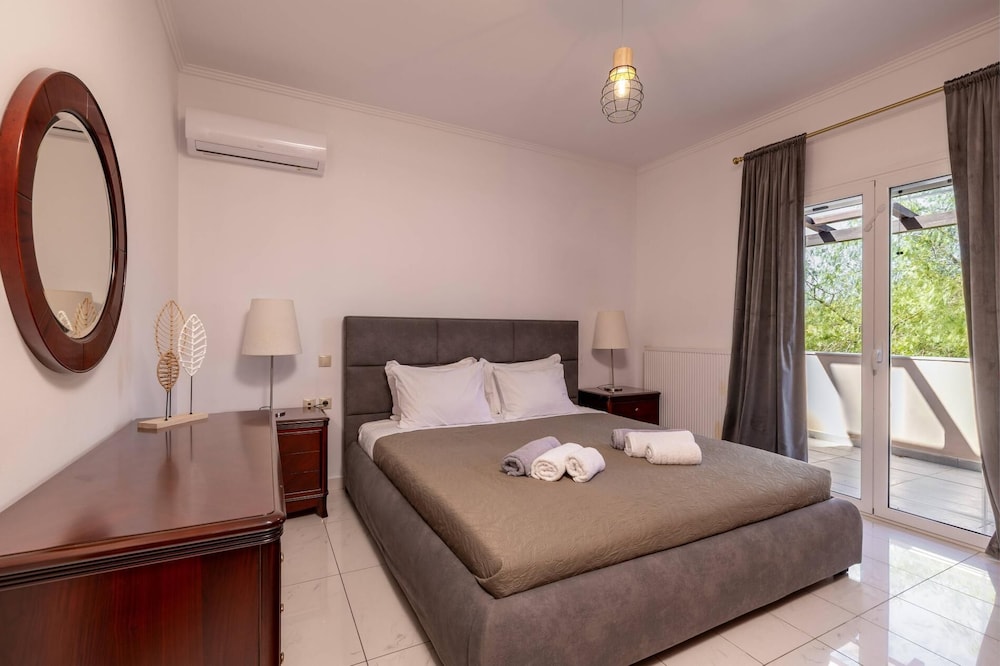 Leone Luxury Villas 3/50