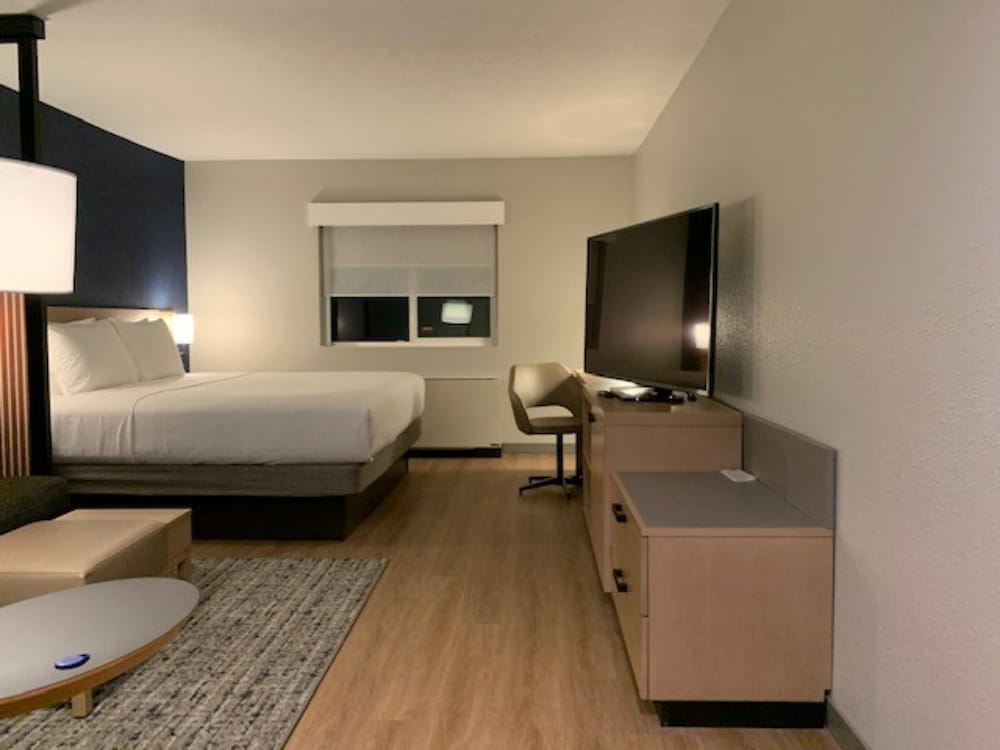 Hyatt Place Fairbanks 55/55